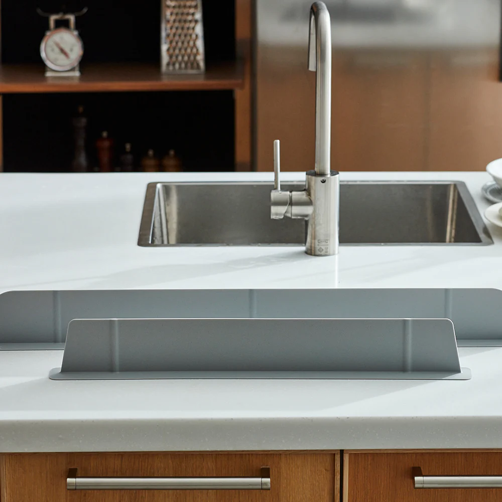 Saengong Sink Splash Guard Grey - Image 2